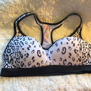 PINK Victoria’s Secret yoga sports bra